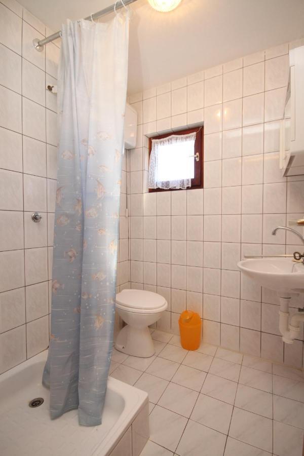 Apartments By The Sea Kali, Ugljan - 8202 Ngoại thất bức ảnh