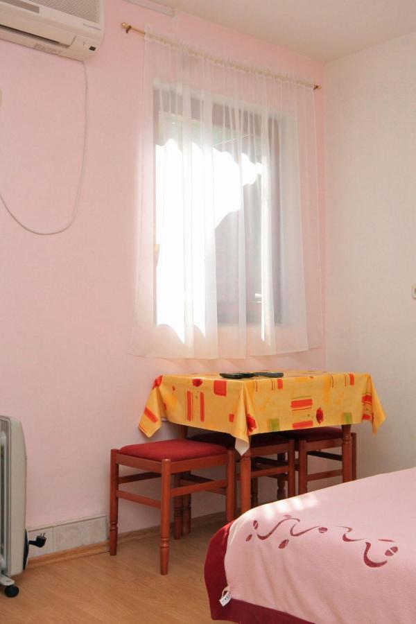 Apartments By The Sea Kali, Ugljan - 8202 Ngoại thất bức ảnh